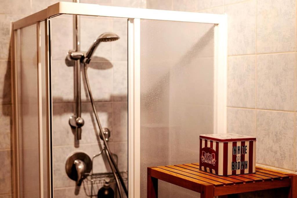 Grazioso Loft A 5 Minuti Dal Centro Di Torinoアパートメント エクステリア 写真
